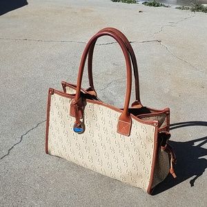 SALE!! $30 Dooney and bourke signature canvas tote